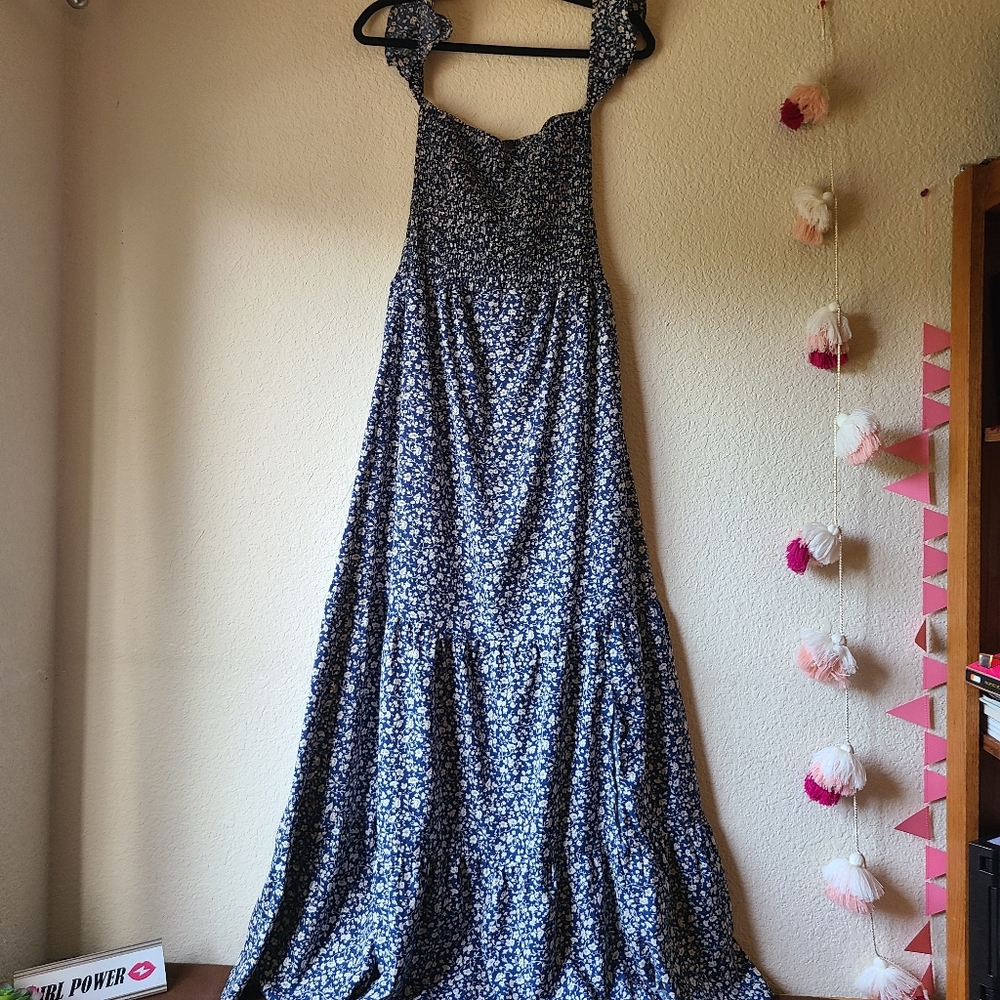Pink Lily Floral Print Dress Size Small